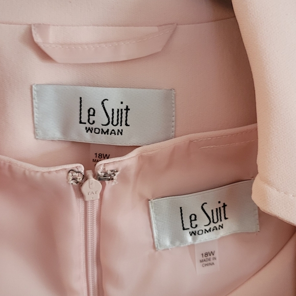 Le Suit Topper Jacket & Sheath Dress Suit - Picture 3 of 8